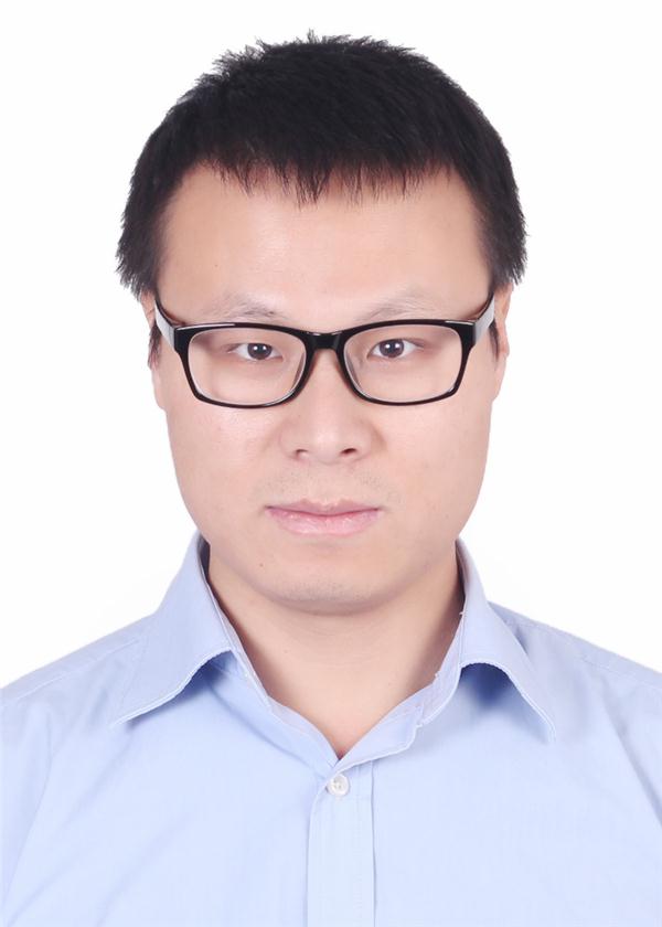 FEV变速箱事业部总监 沙迎递