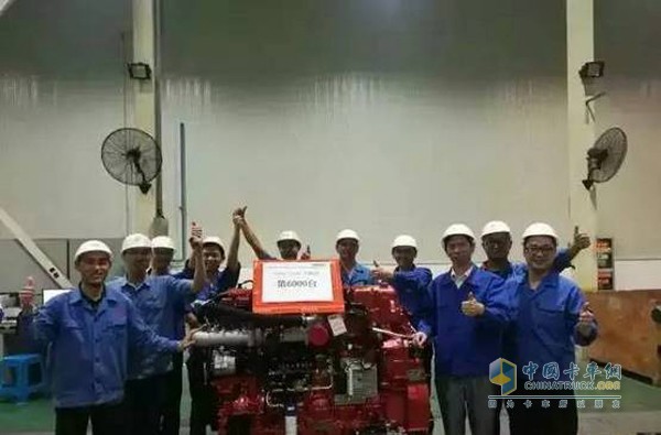 玉柴联合动力第6000台发动机下线
