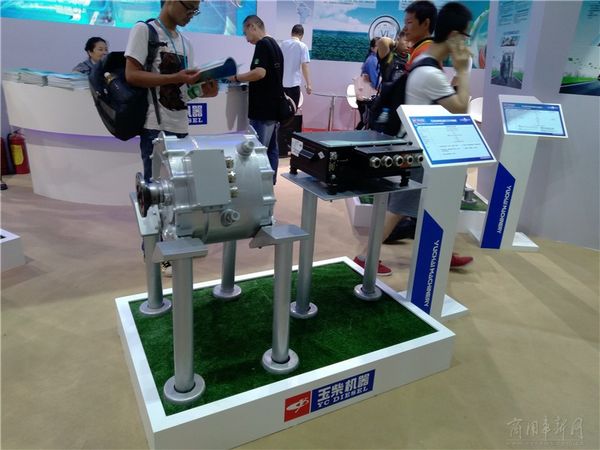 玉柴纯电动E150电机.jpg
