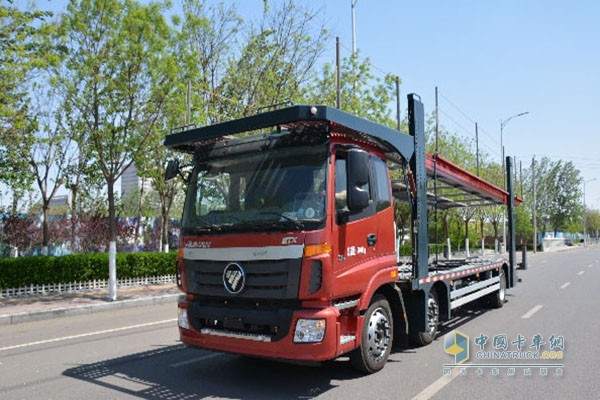 新增的单排轿运车种类—中置轴轿运车