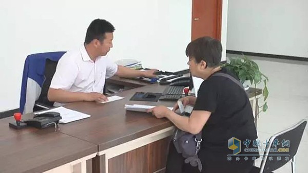 罗女士这样符合条件的老旧车主,都在政策实施期间办理了淘汰手续