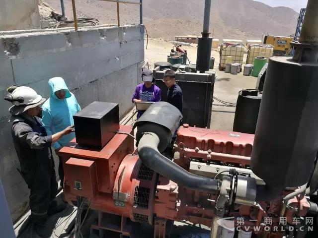 玉柴驻秘鲁办事处驱车260公里为高原矿山发电的玉柴发动机做保养