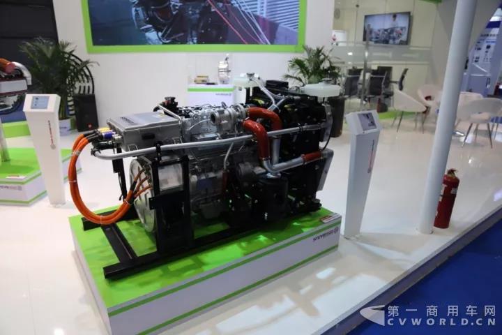 M14 REX 四缸柴油增程器 M14 REX 四缸柴油增程器