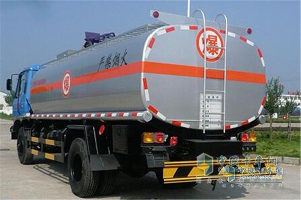 加大危化品检查工作