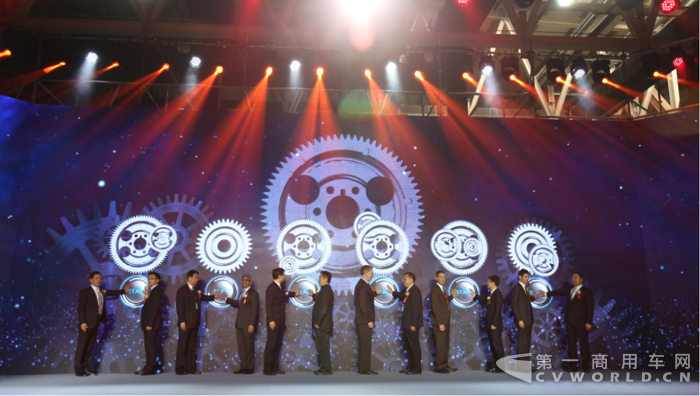 福田康明斯第一百万台发动机下线启动仪式