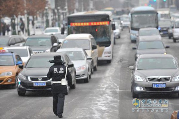 2018年春运全国高速公路十大拥堵路段和易堵收费站发布