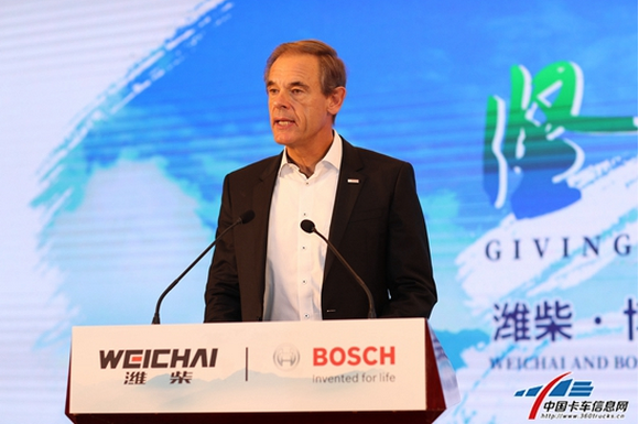 德国博世集团董事会主席沃尔克马尔·邓纳尔