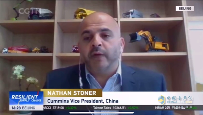 中国区业务的康明斯集团副总裁石内森(Nathan Stoner)表示：不会因疫情改变在中国的长期战略