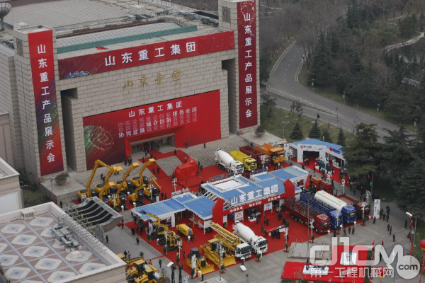 如今“潍柴系”已成为中国装备制造的“超级航母”