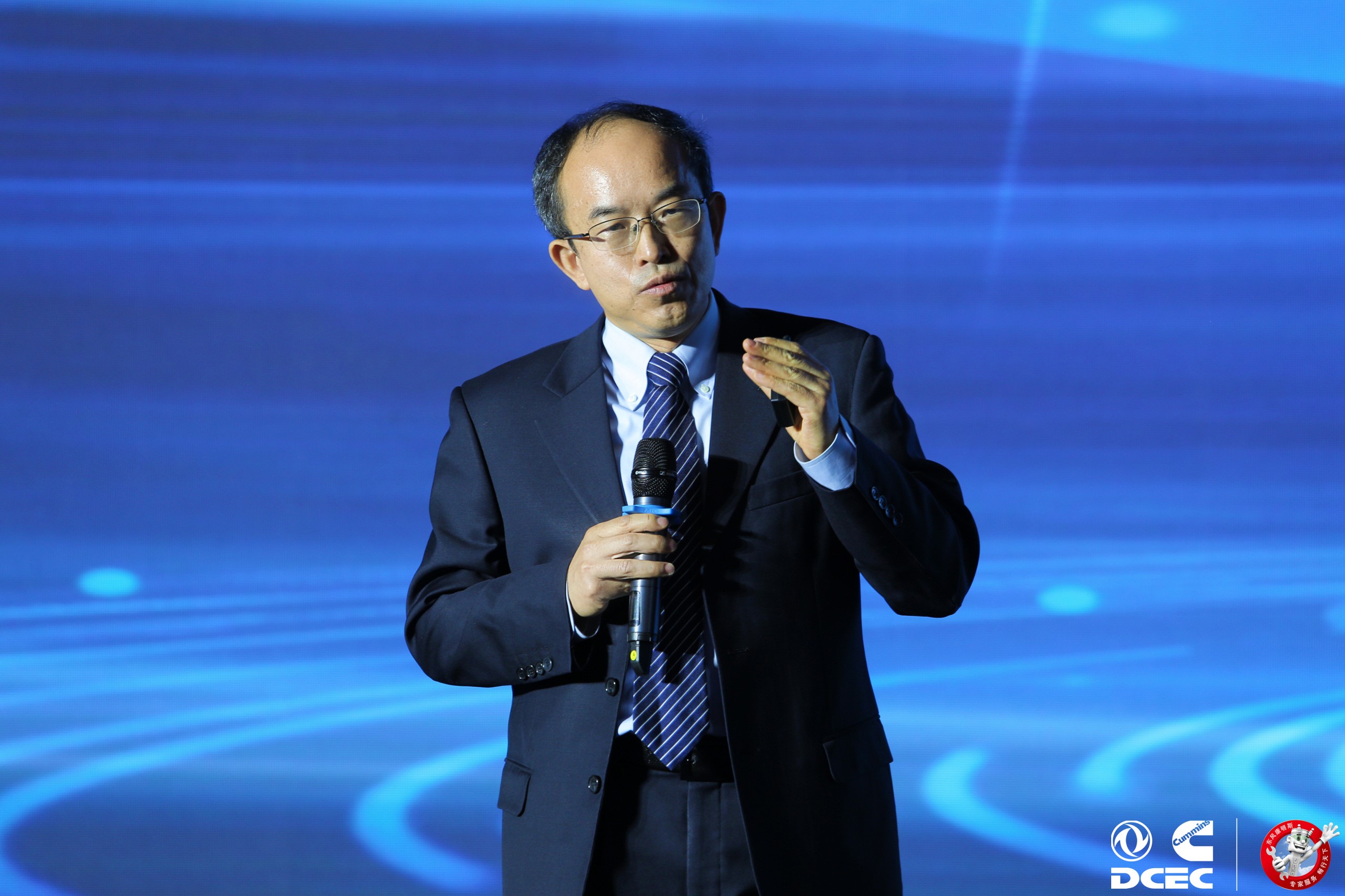 东风康明斯总经理徐大千 东风康明斯总经理徐大千