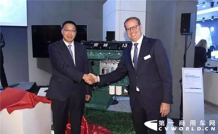 首配全球先进技术的奥威发布