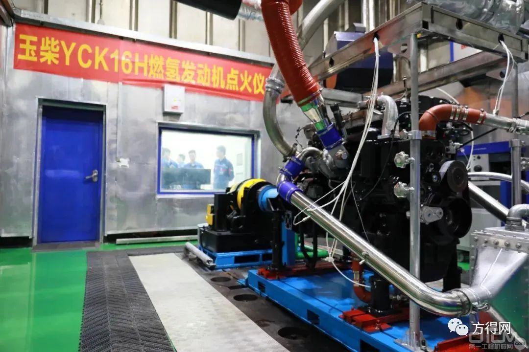 目前中国最大排量、最大马力燃氢发动机、玉柴YCK16H成功点火